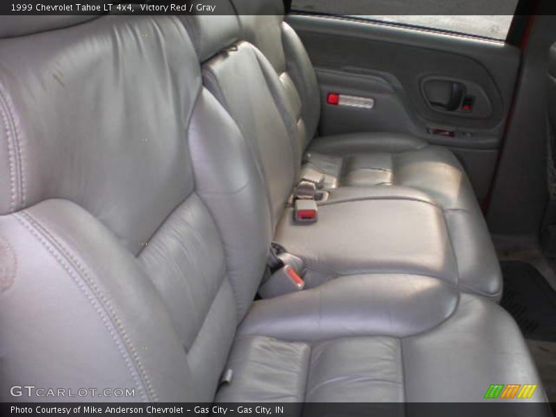 Victory Red / Gray 1999 Chevrolet Tahoe LT 4x4