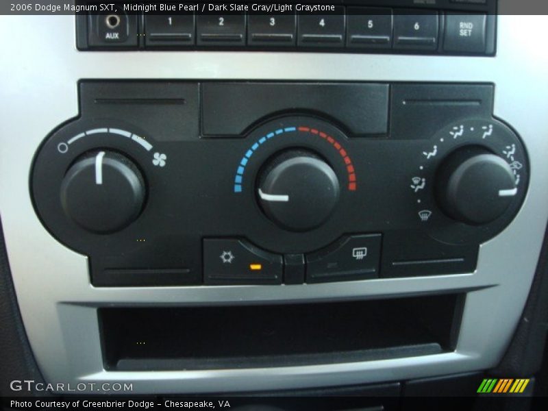 Midnight Blue Pearl / Dark Slate Gray/Light Graystone 2006 Dodge Magnum SXT