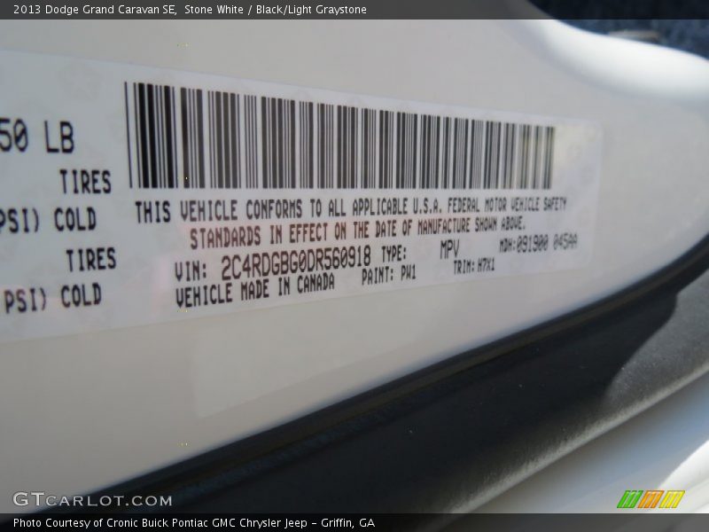 Stone White / Black/Light Graystone 2013 Dodge Grand Caravan SE