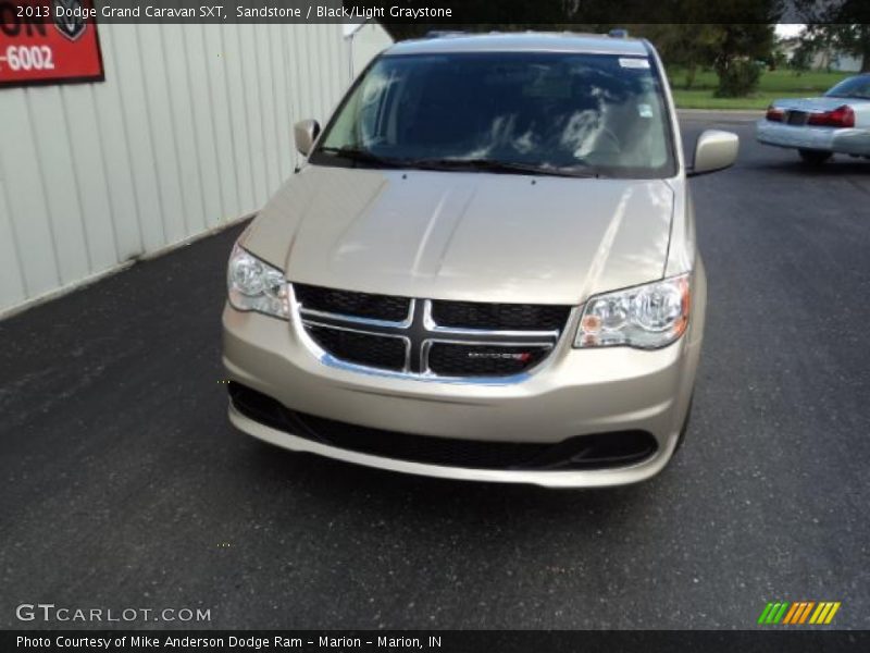 Sandstone / Black/Light Graystone 2013 Dodge Grand Caravan SXT