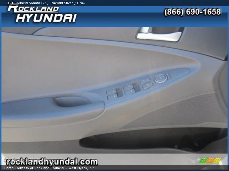 Radiant Silver / Gray 2011 Hyundai Sonata GLS