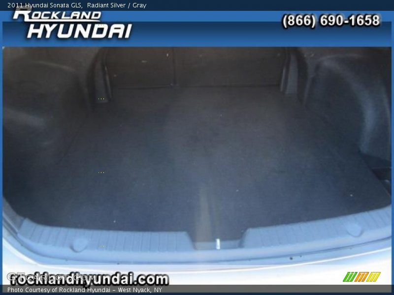 Radiant Silver / Gray 2011 Hyundai Sonata GLS