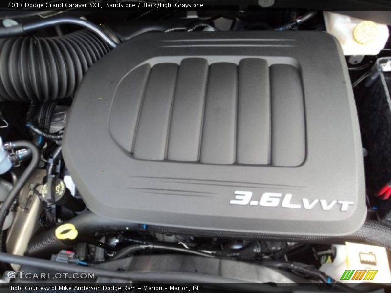 Sandstone / Black/Light Graystone 2013 Dodge Grand Caravan SXT