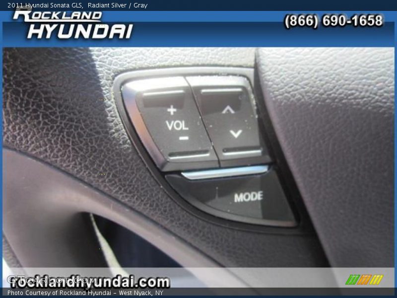 Radiant Silver / Gray 2011 Hyundai Sonata GLS