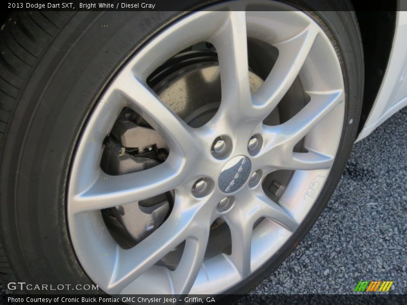 Bright White / Diesel Gray 2013 Dodge Dart SXT