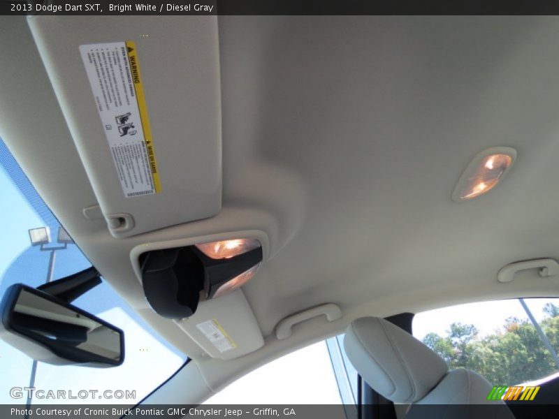 Bright White / Diesel Gray 2013 Dodge Dart SXT