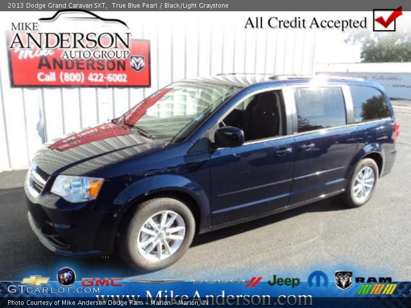 True Blue Pearl / Black/Light Graystone 2013 Dodge Grand Caravan SXT