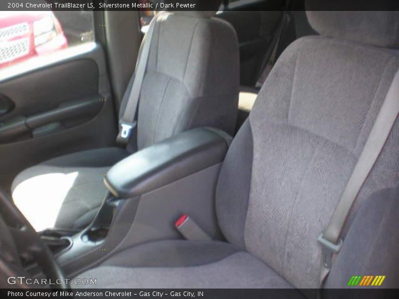 Silverstone Metallic / Dark Pewter 2004 Chevrolet TrailBlazer LS