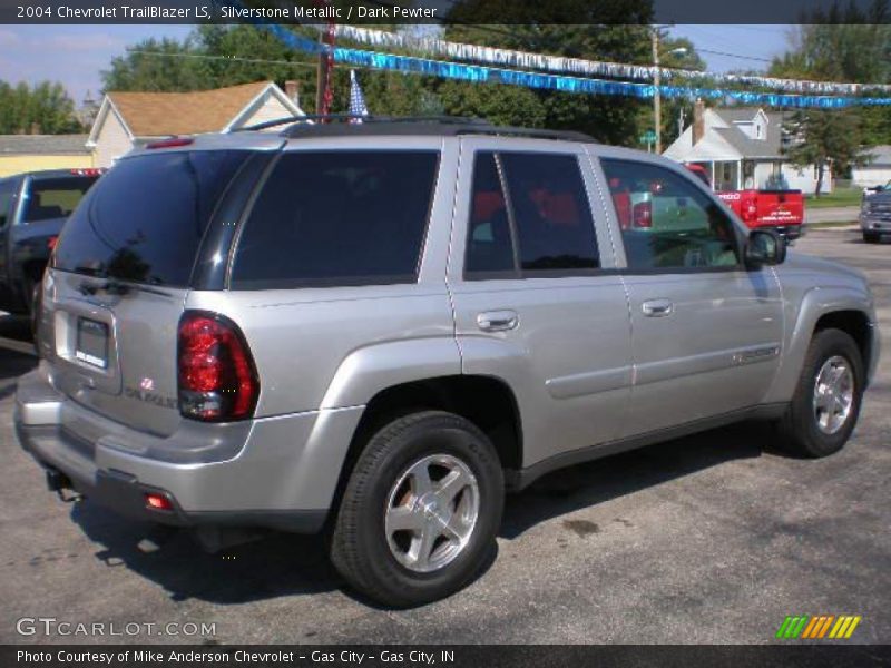 Silverstone Metallic / Dark Pewter 2004 Chevrolet TrailBlazer LS