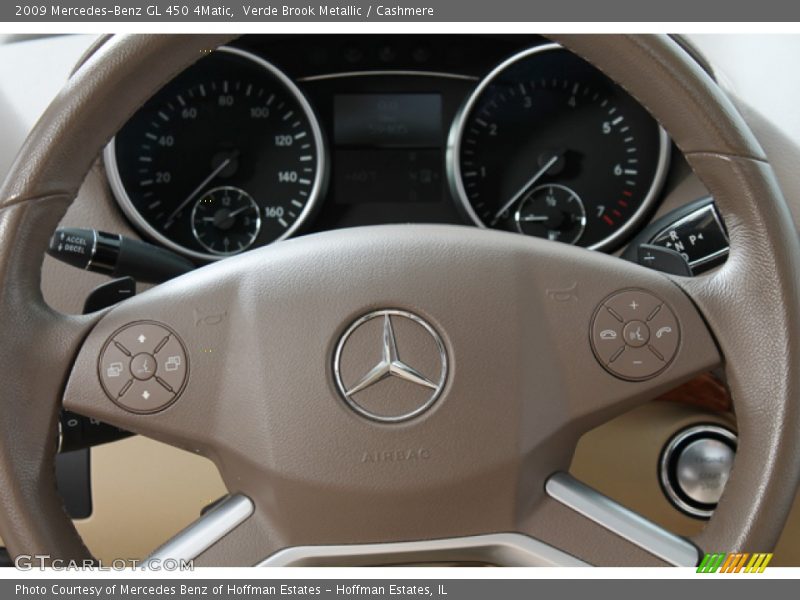  2009 GL 450 4Matic Steering Wheel