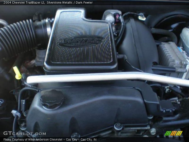 Silverstone Metallic / Dark Pewter 2004 Chevrolet TrailBlazer LS