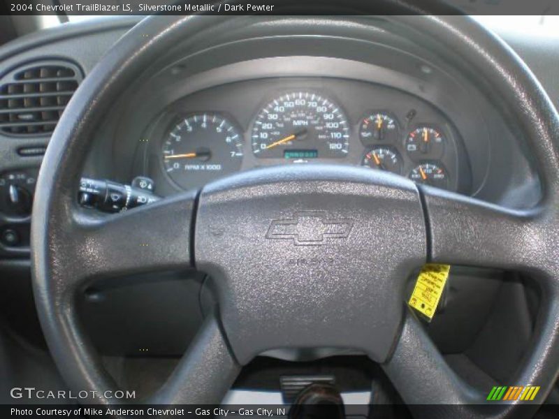 Silverstone Metallic / Dark Pewter 2004 Chevrolet TrailBlazer LS