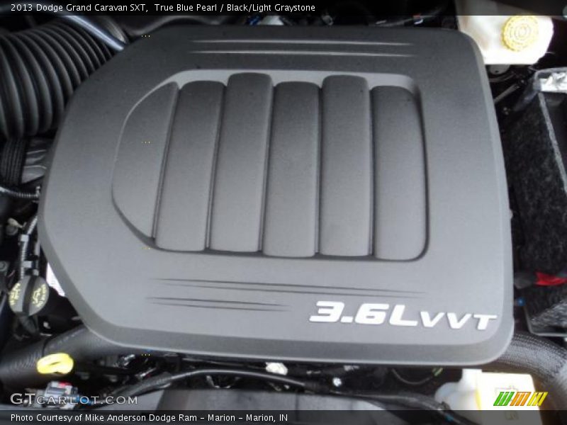 True Blue Pearl / Black/Light Graystone 2013 Dodge Grand Caravan SXT