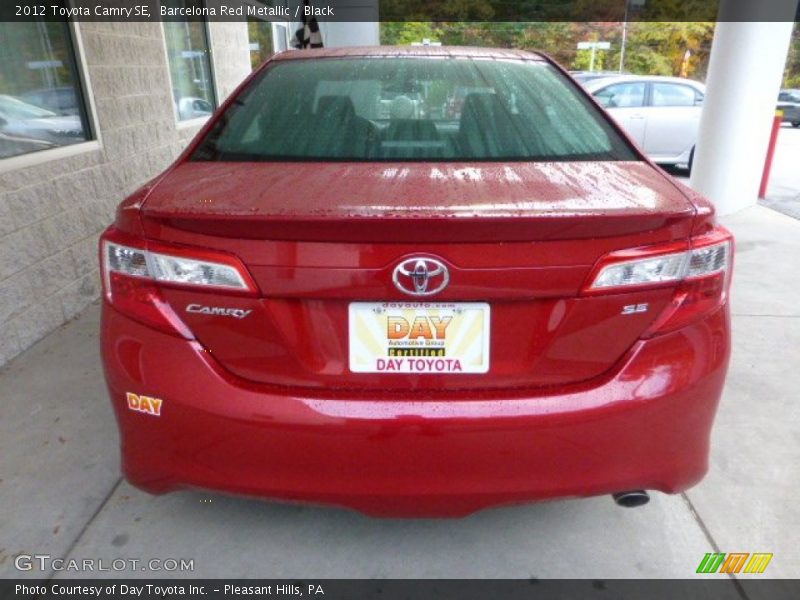 Barcelona Red Metallic / Black 2012 Toyota Camry SE