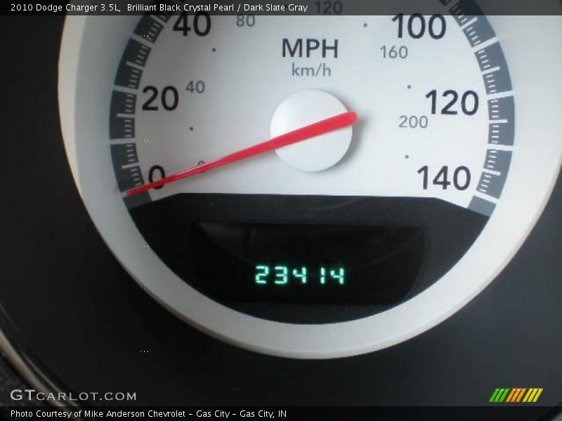 Brilliant Black Crystal Pearl / Dark Slate Gray 2010 Dodge Charger 3.5L