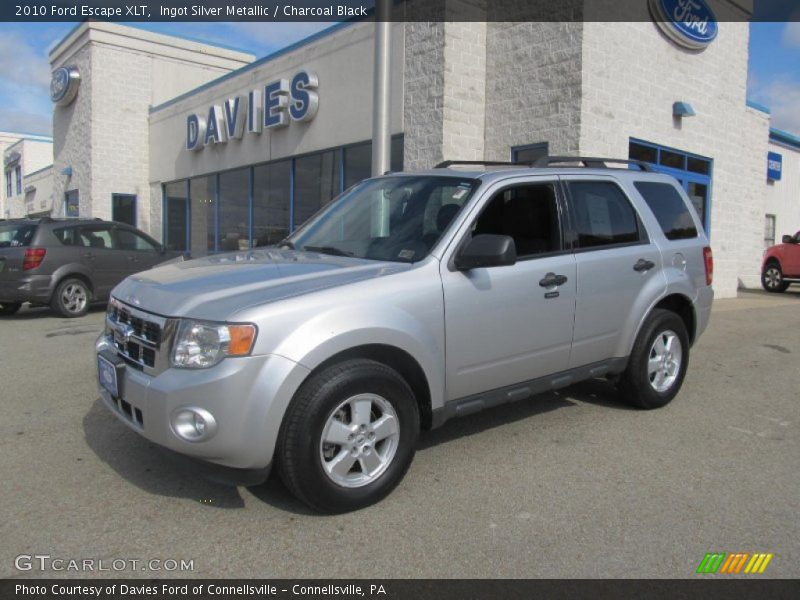 Ingot Silver Metallic / Charcoal Black 2010 Ford Escape XLT