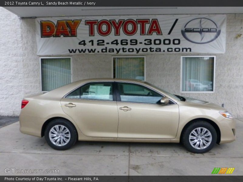 Sandy Beach Metallic / Ivory 2012 Toyota Camry L