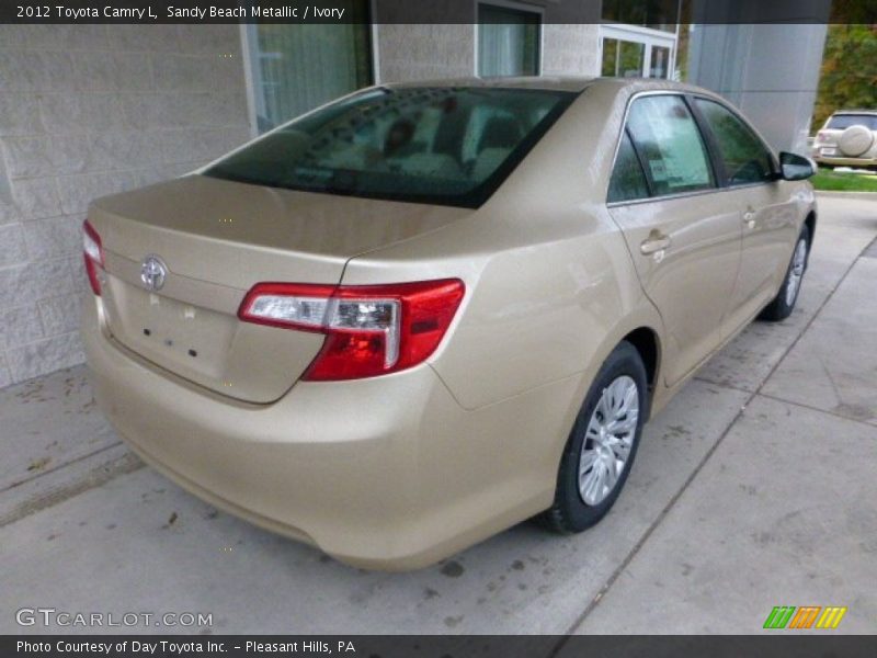 Sandy Beach Metallic / Ivory 2012 Toyota Camry L