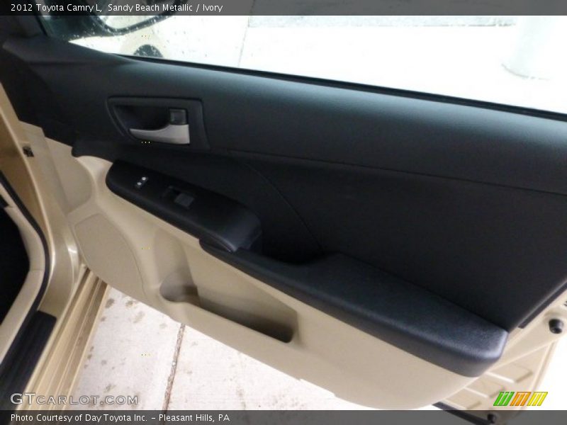 Sandy Beach Metallic / Ivory 2012 Toyota Camry L