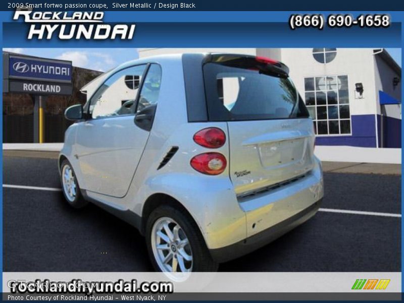 Silver Metallic / Design Black 2009 Smart fortwo passion coupe