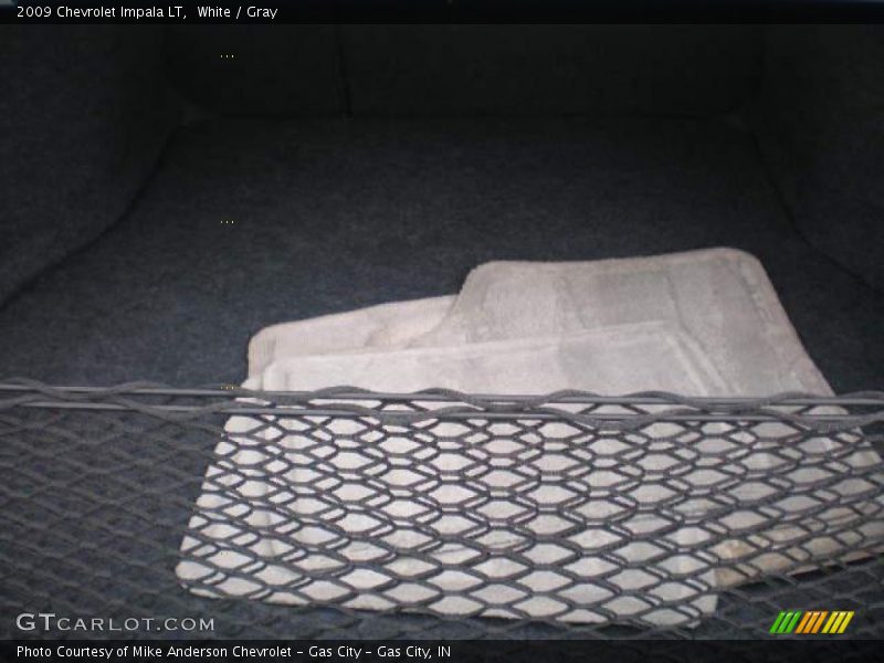 White / Gray 2009 Chevrolet Impala LT