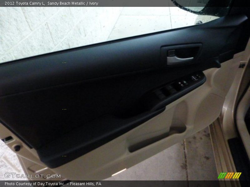 Sandy Beach Metallic / Ivory 2012 Toyota Camry L