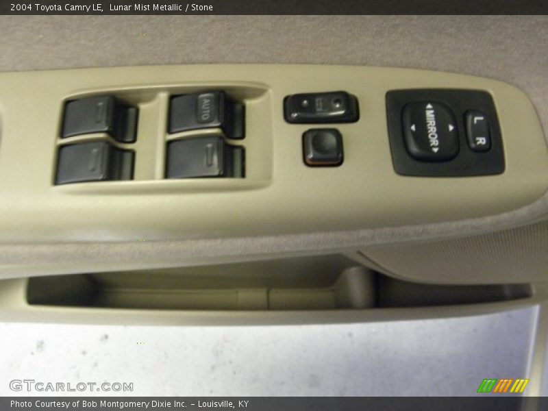 Lunar Mist Metallic / Stone 2004 Toyota Camry LE