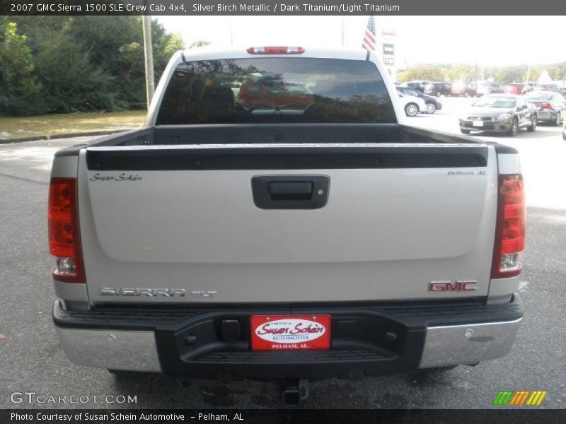Silver Birch Metallic / Dark Titanium/Light Titanium 2007 GMC Sierra 1500 SLE Crew Cab 4x4