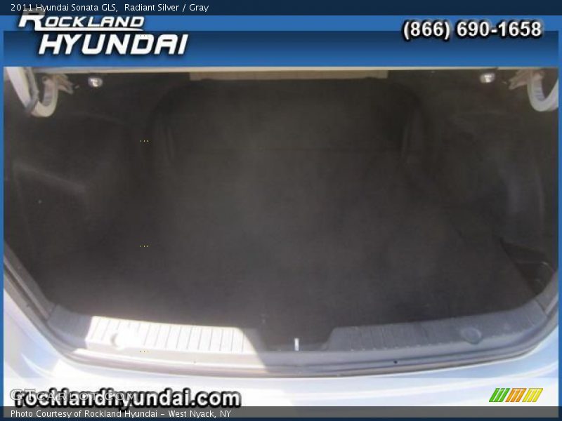 Radiant Silver / Gray 2011 Hyundai Sonata GLS