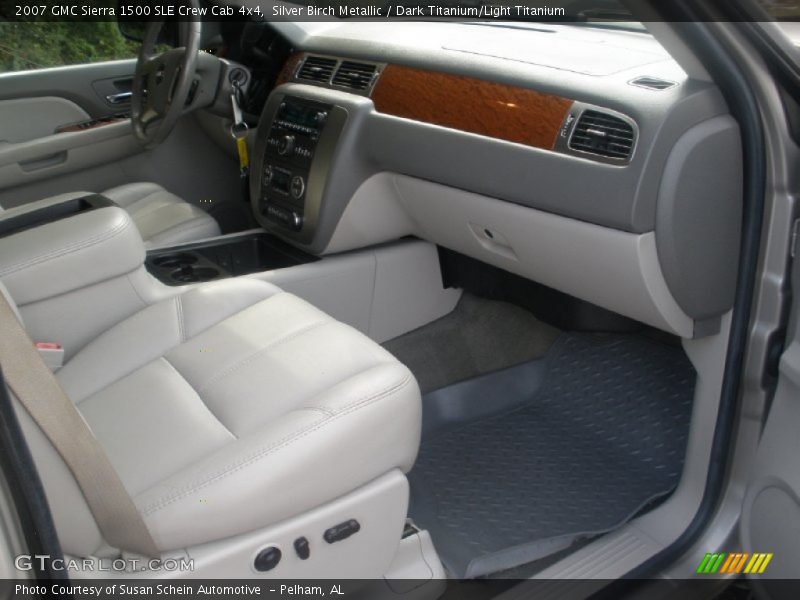 Silver Birch Metallic / Dark Titanium/Light Titanium 2007 GMC Sierra 1500 SLE Crew Cab 4x4