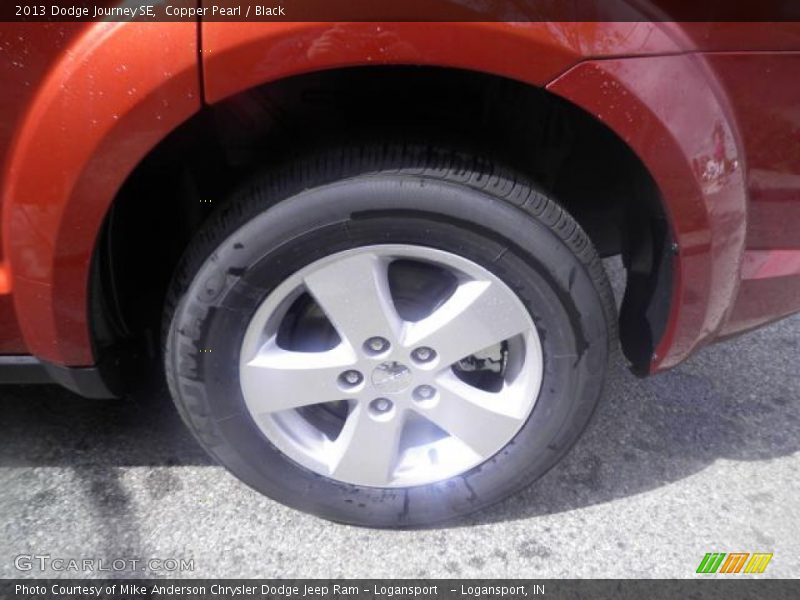 Copper Pearl / Black 2013 Dodge Journey SE
