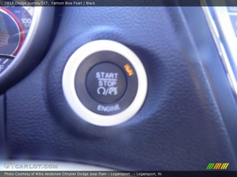 Fathom Blue Pearl / Black 2013 Dodge Journey SXT