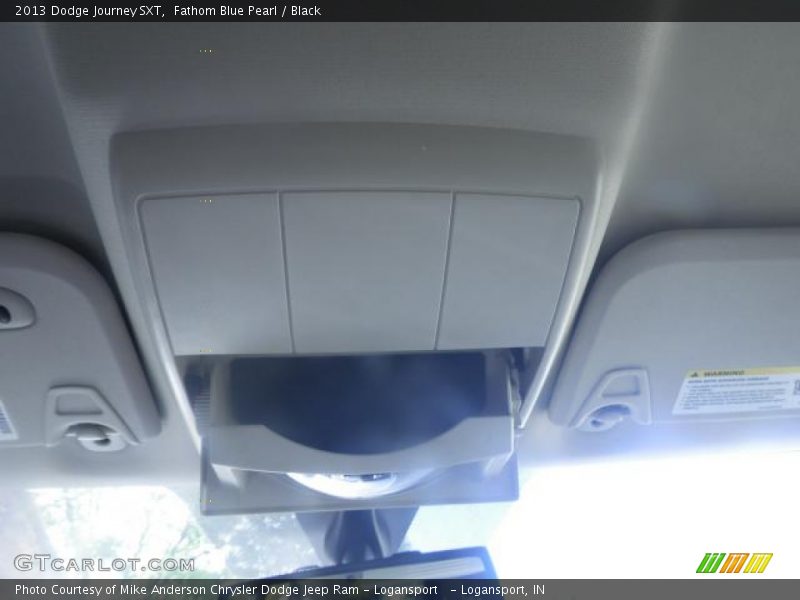 Fathom Blue Pearl / Black 2013 Dodge Journey SXT
