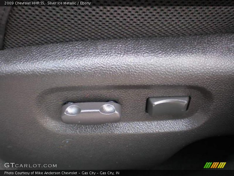 Silver Ice Metallic / Ebony 2009 Chevrolet HHR SS