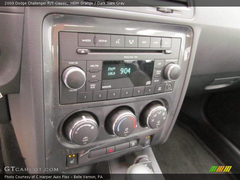 Controls of 2009 Challenger R/T Classic