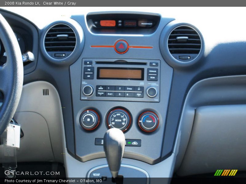 Clear White / Gray 2008 Kia Rondo LX