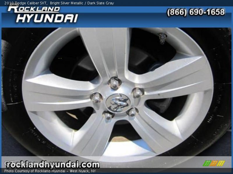 Bright Silver Metallic / Dark Slate Gray 2010 Dodge Caliber SXT