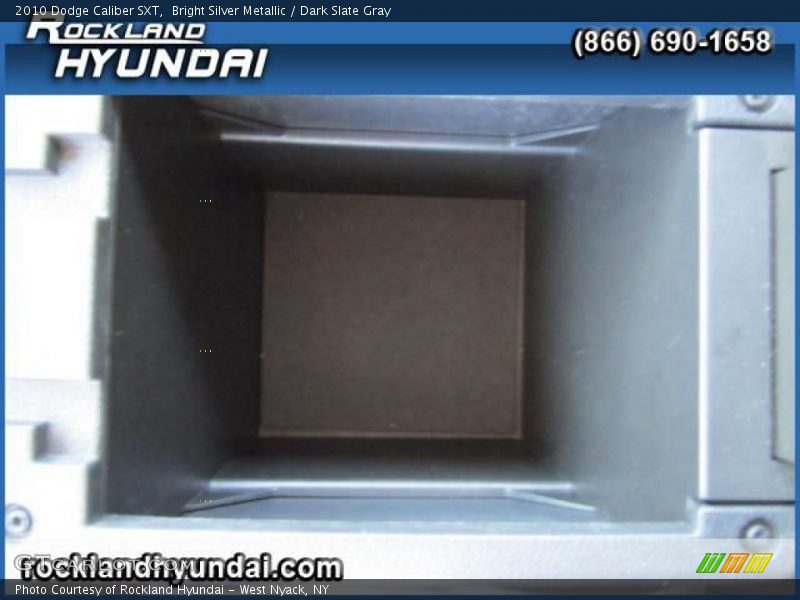 Bright Silver Metallic / Dark Slate Gray 2010 Dodge Caliber SXT