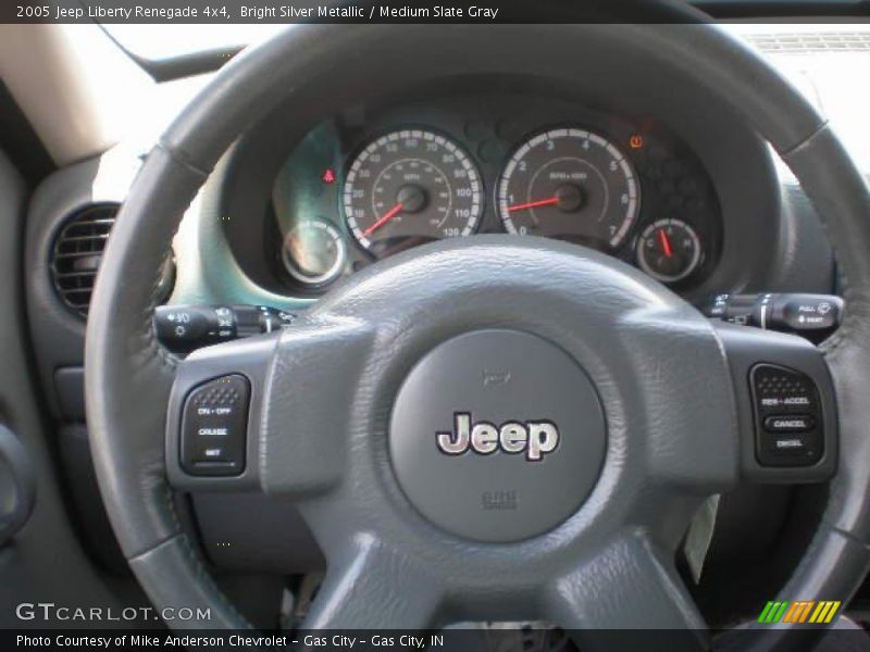 Bright Silver Metallic / Medium Slate Gray 2005 Jeep Liberty Renegade 4x4