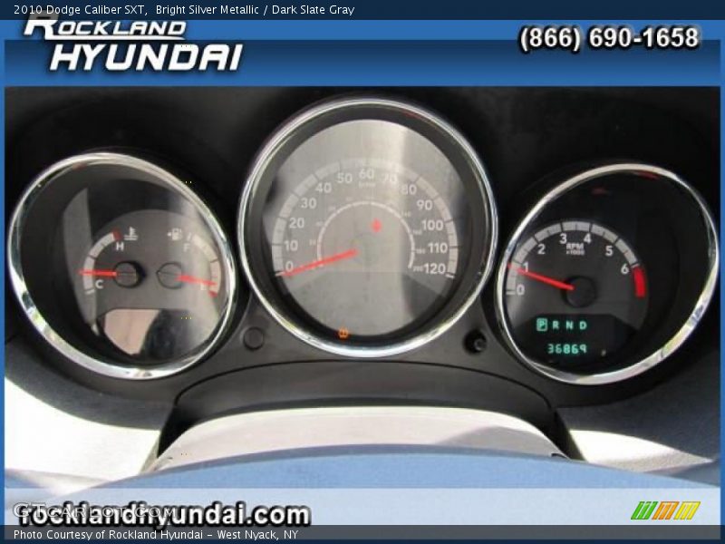 Bright Silver Metallic / Dark Slate Gray 2010 Dodge Caliber SXT