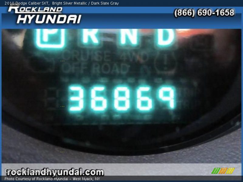 Bright Silver Metallic / Dark Slate Gray 2010 Dodge Caliber SXT