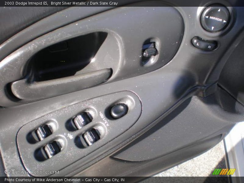 Bright Silver Metallic / Dark Slate Gray 2003 Dodge Intrepid ES