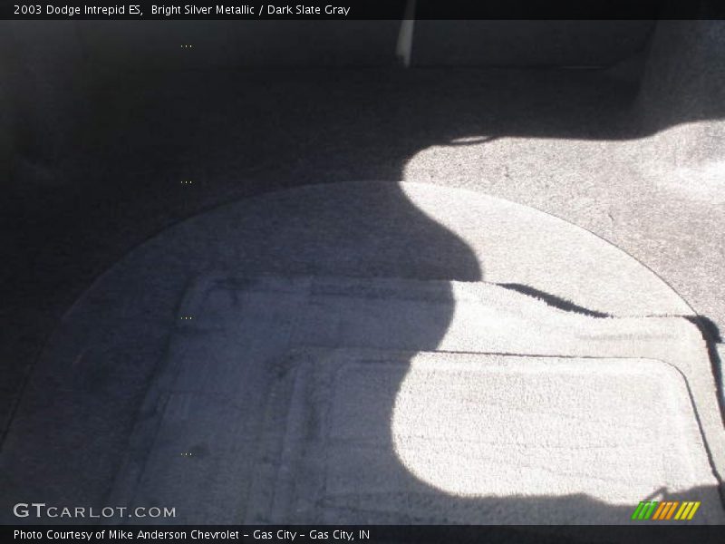 Bright Silver Metallic / Dark Slate Gray 2003 Dodge Intrepid ES