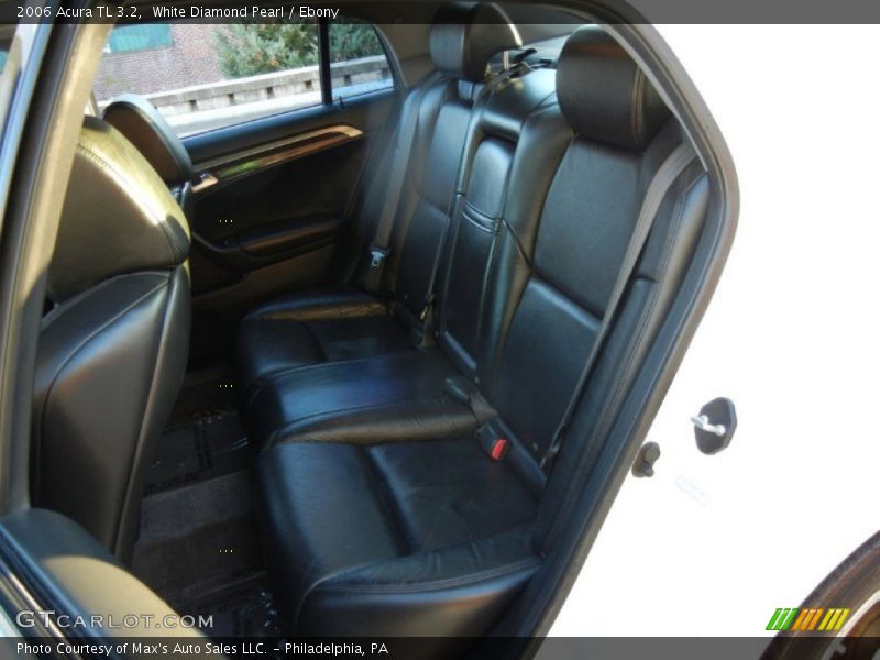 White Diamond Pearl / Ebony 2006 Acura TL 3.2