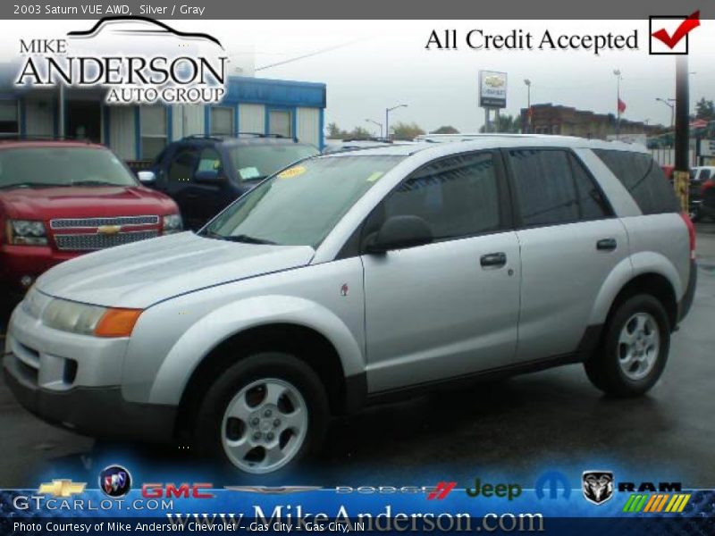 Silver / Gray 2003 Saturn VUE AWD