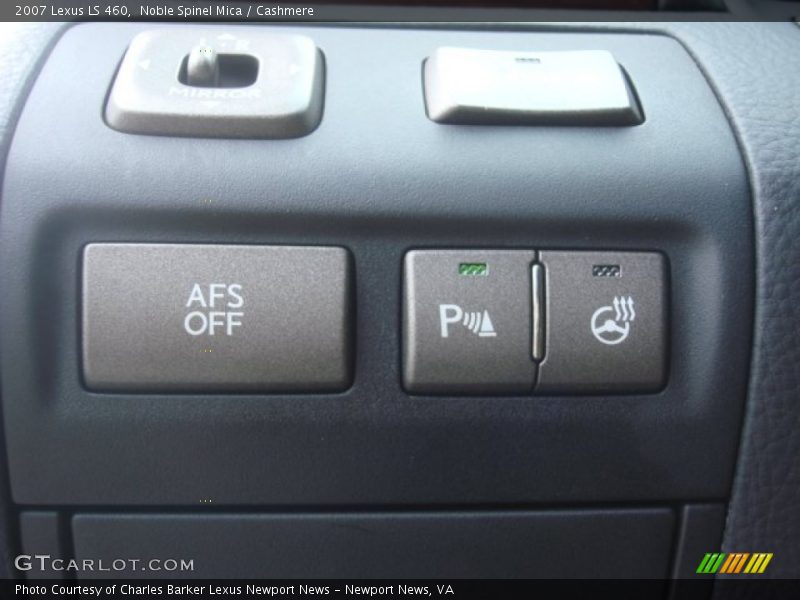 Controls of 2007 LS 460