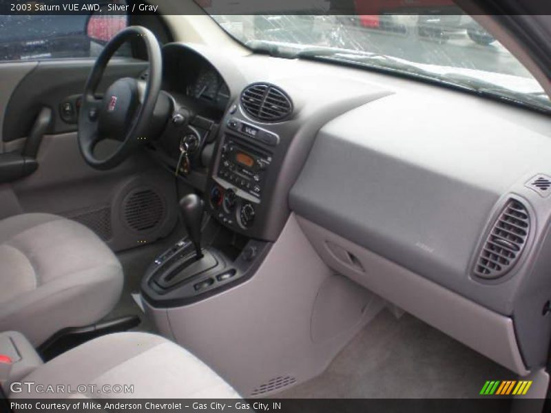 Silver / Gray 2003 Saturn VUE AWD