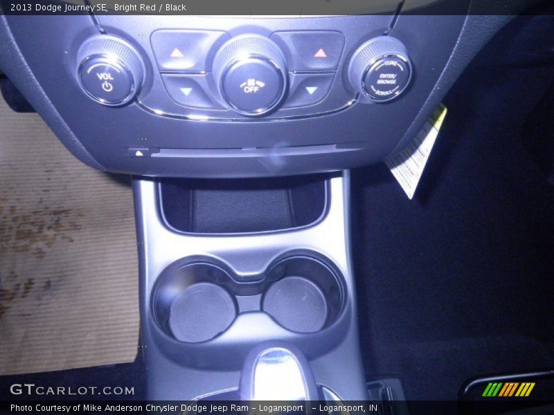 Bright Red / Black 2013 Dodge Journey SE