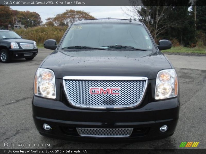 Onyx Black / Ebony 2013 GMC Yukon XL Denali AWD