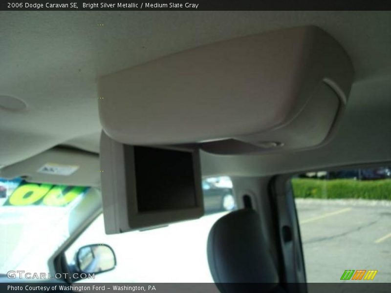 Bright Silver Metallic / Medium Slate Gray 2006 Dodge Caravan SE